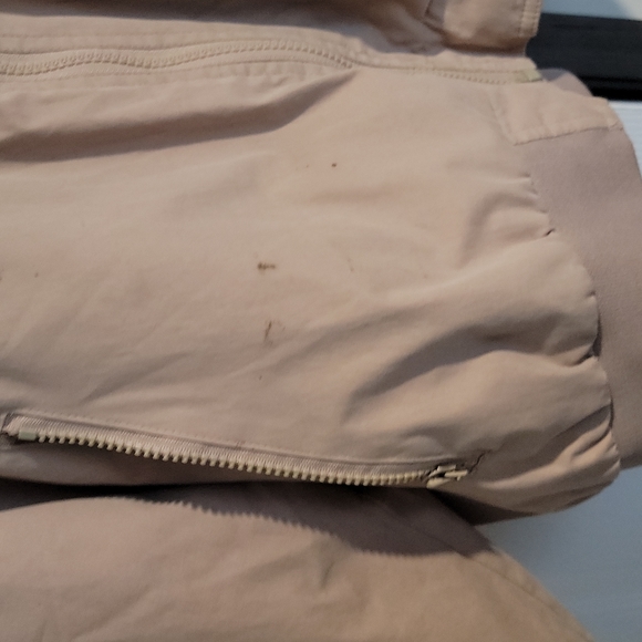 Jacket - Picture 5 of 6